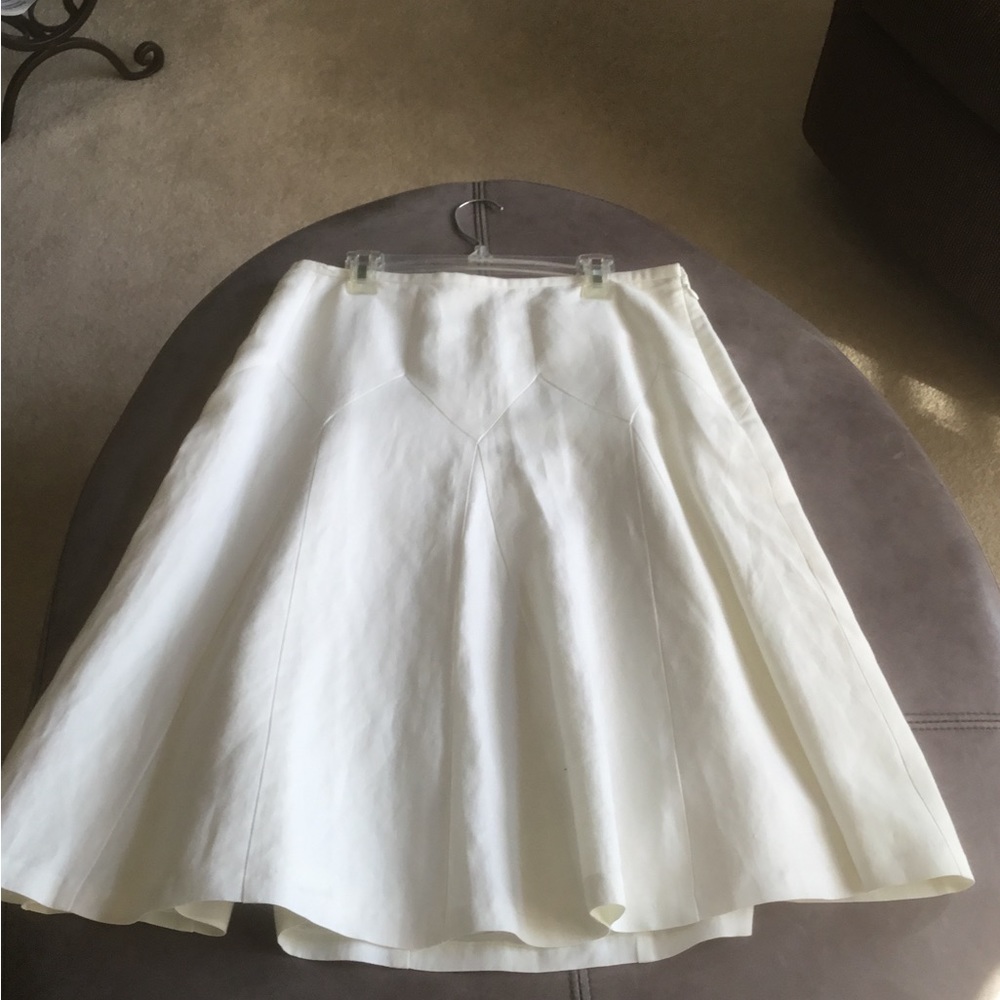 Anne Taylor LOFT petites A-line skirt. White.